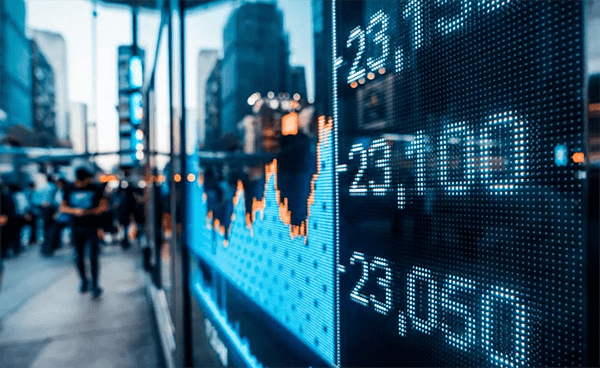 [北京短期周转]畸形现金贷：利滚利计息 平台无视贷前风控（图）